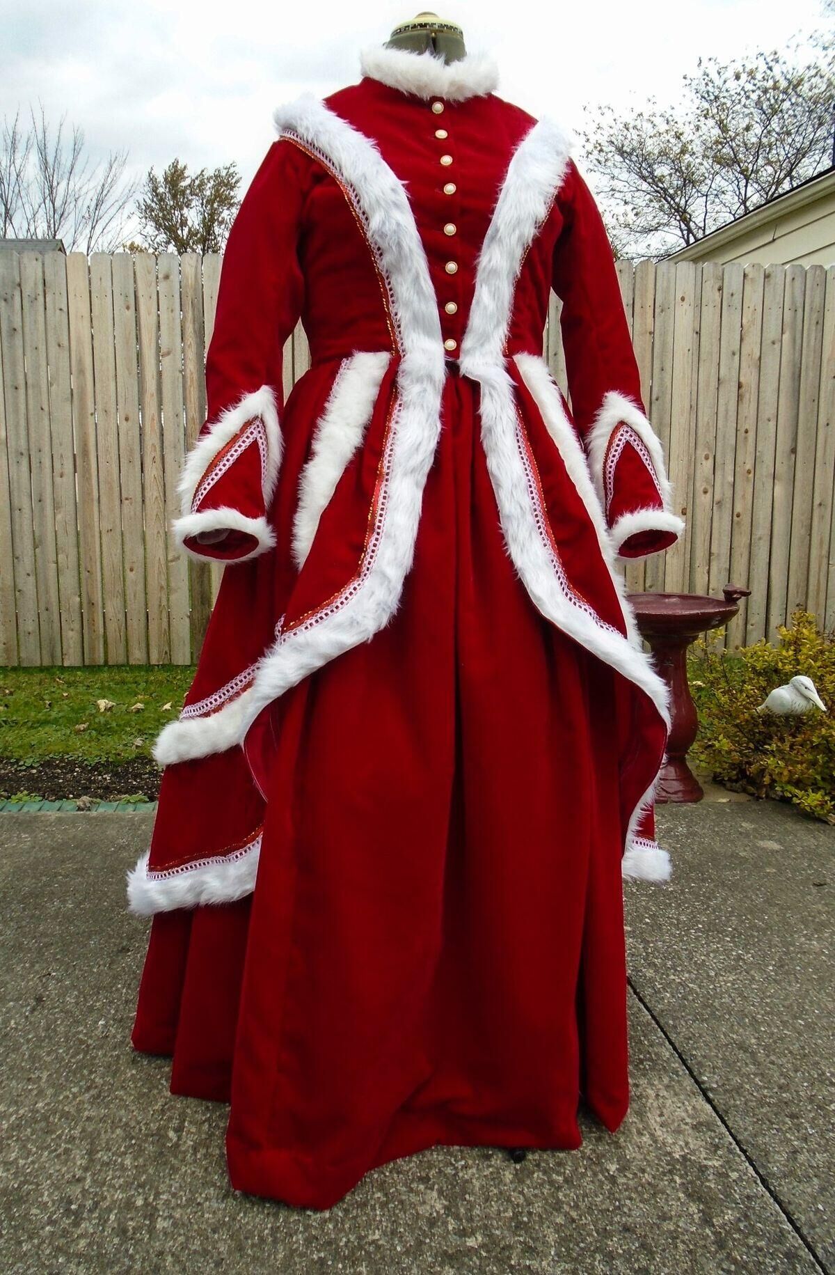 Ornament Ball Set - Women Victorian Edwardian Vintage Santa Velvet